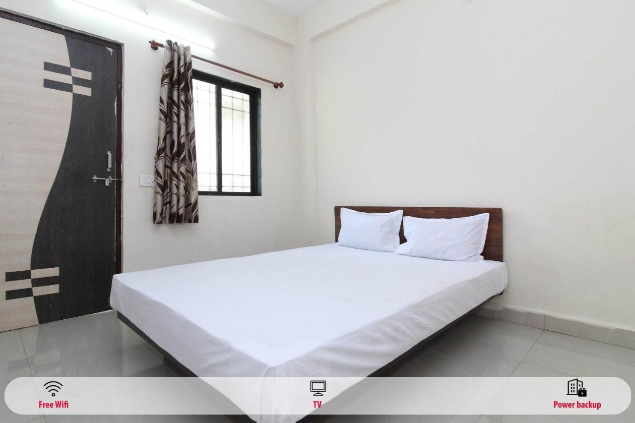 Spot On 37198 Matoshree Niwas Hotell Lonavala Exteriör bild