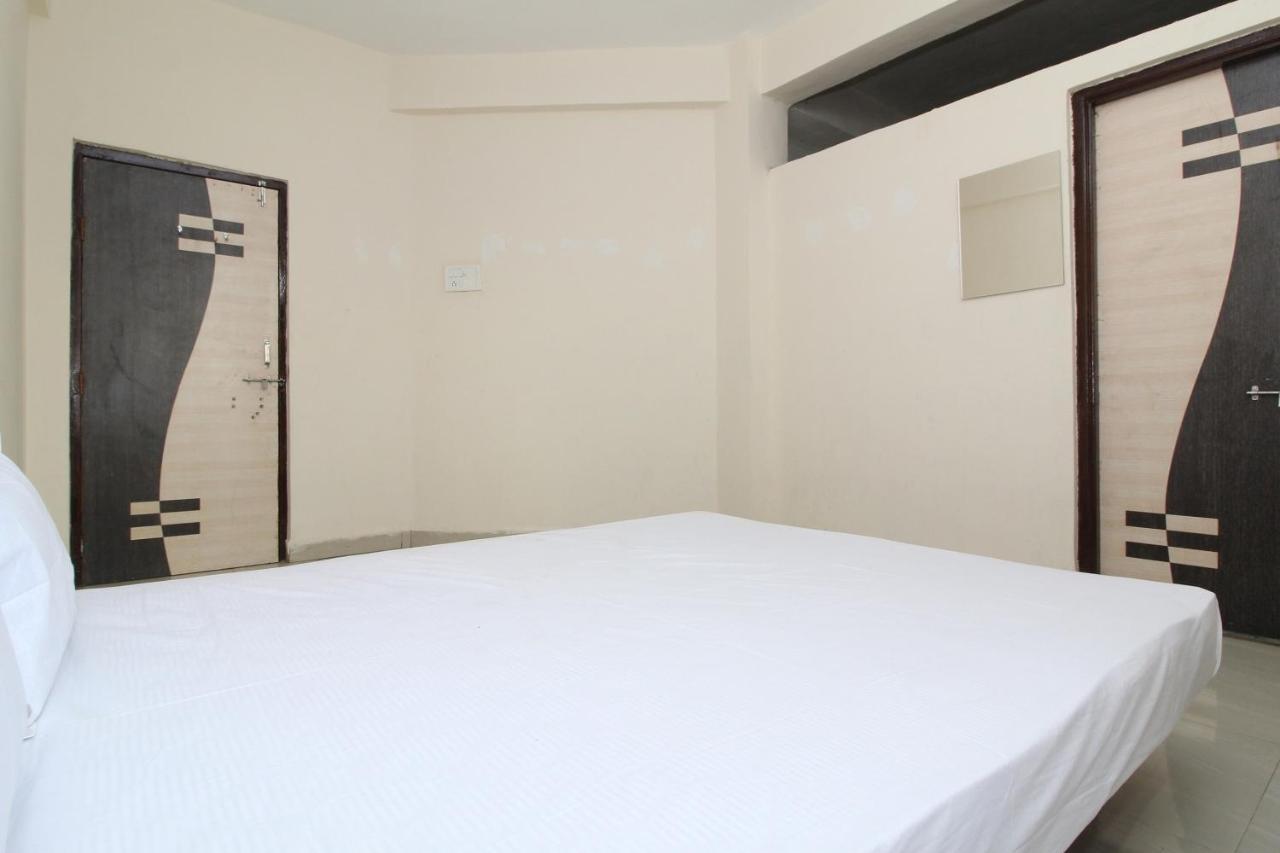 Spot On 37198 Matoshree Niwas Hotell Lonavala Exteriör bild